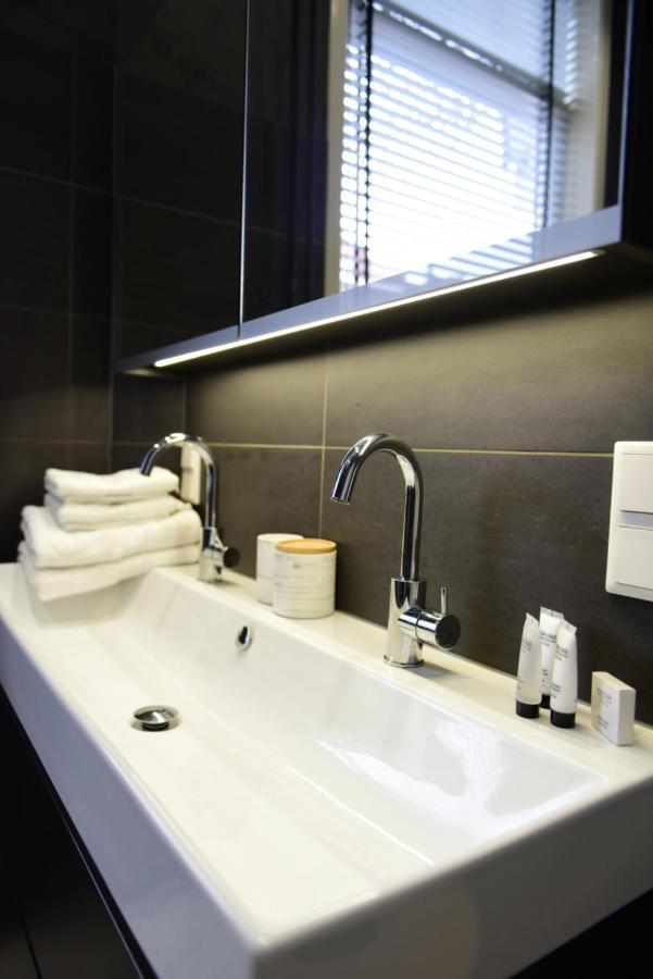 De Oude Pastorie Lisse Bed & Breakfast Екстериор снимка